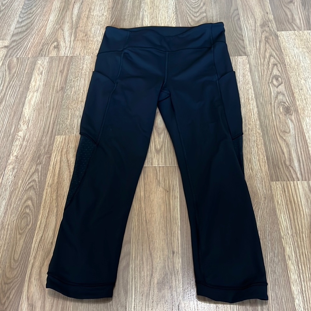 Lululemon crop leggings sz 8